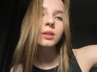 girl showing tits LinaReedss