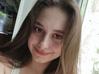 girl webcam LinnetKim