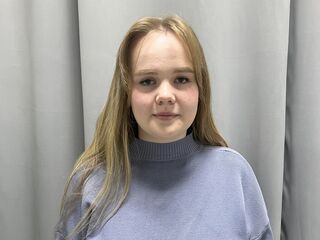 naked webcam girl photo LisaSchmidt