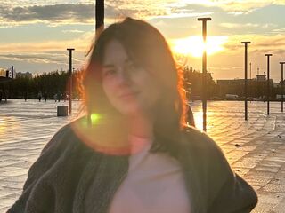 naughty camgirl picture LisbethSzoc