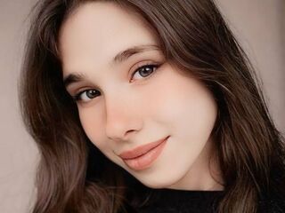 webcamgirl chat room LorettaChristley