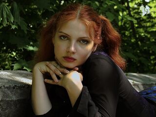cam girl playing with vibrator LorraineJohnson