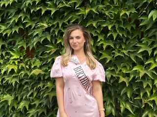 live cam show LucianaMasten