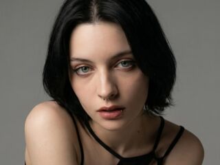 hot cam show LuisaFinell