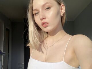 cam girl showing pussy LunaAshes