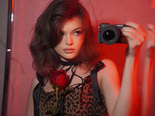 live cam girl photo LunaBruna