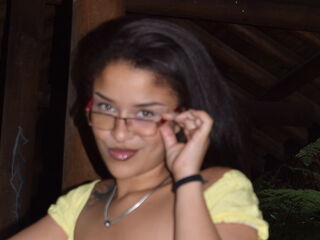 beautiful webcamgirl LunaRuselly