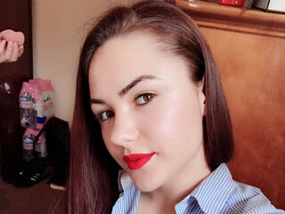 naughty camgirl masturbating with vibrator LunaTokio
