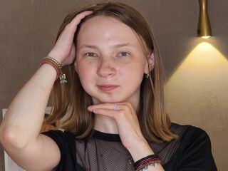 free live cam chat LynetteGoodwyn