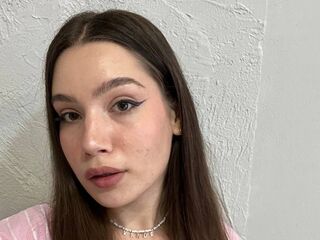 naked girl with cam LynnLee