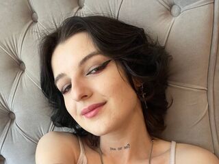 sexy webcam girl LynnMartin
