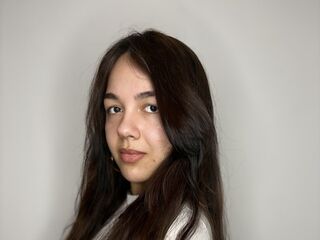 cam girl masturbating with dildo MalorieNotti