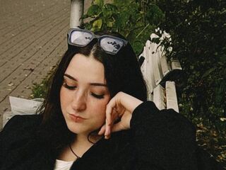 naked girl with webcam fingering MargaretAlfaro