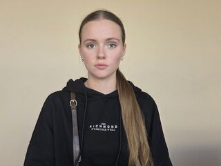 livesex MargieWiacek