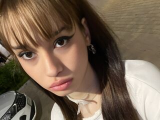 fingering cam whore MariaVong