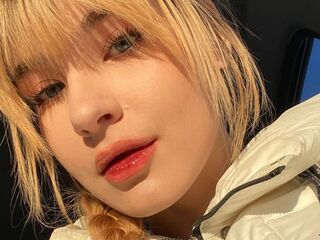 free chatroom MarianaMeola