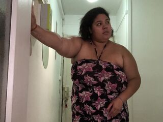 hot webcam slut Marieexelis