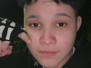 girl fingering bald pussy MasakoSlye