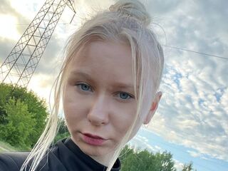 cam girl spreading pussy MelbaKines