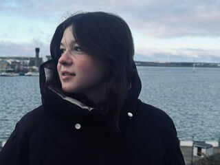 camgirl porn web cam MellieTierce