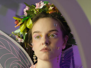 naked cam girl fingering pussy MephalaDraeven