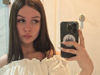 free sex chat MiaRioti