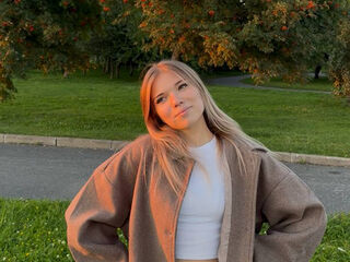 fingering girl cam picture MichaelaFox