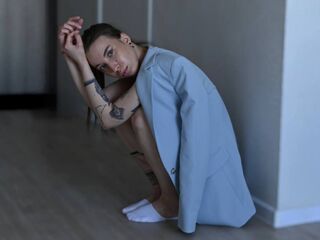free adultcam MirnaLatourette