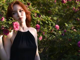 camgirl playing with dildo MyrtaGulliver