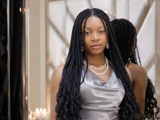 hot chat room NaomiMoreti