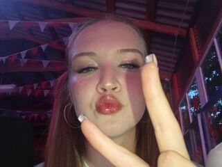 fingering NelleCauthorne