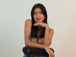 adult webcam chatroom NicoleFoxe
