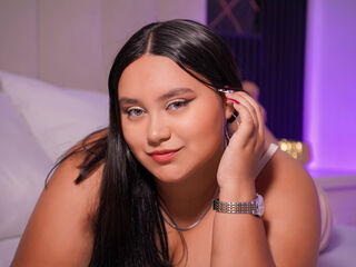 cam girl playing with sextoy NikaLust