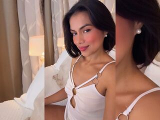 cam slut PerlaMoonroe