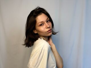 beautiful girl PetraChubb