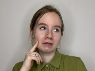 masturbating girl PiaBlumstein