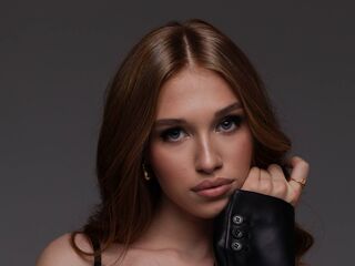 naked webcam girl masturbating RanaeEtherington