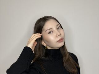 chatroom webcam photo ReenaHarmen