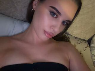 jasmin webcam RhiannonJumper
