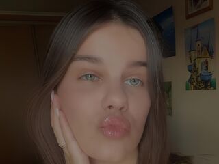hot cam girl masturbating with sextoy RicardaErisman