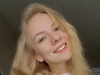 spy cam RonaFichtner