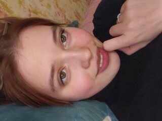naughty cam girl RosalieKukene