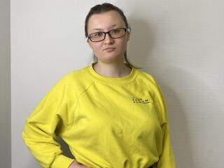 free live cam chat RoseannYazzi