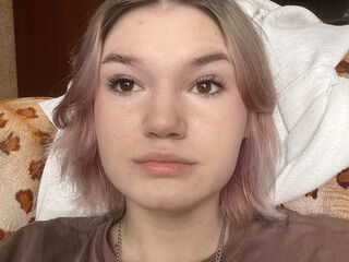 fingering webcam girl SaritaTobon