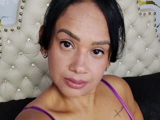 nude webcamgirl pic SashaWill