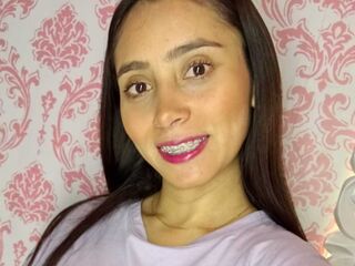 cam girl playing with dildo ScarlettMills