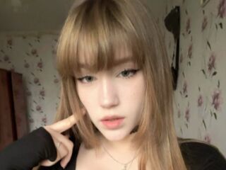 naughty camgirl fingering shaved pussy SharikaGlidden