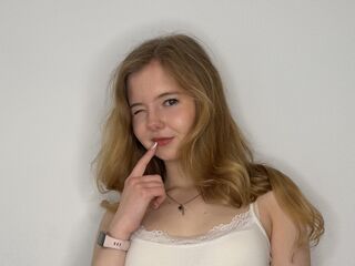 hot cam slut SheridanHourani