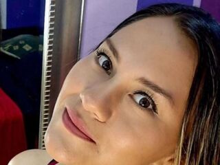 hot striptease web cam SilvanaArdiente