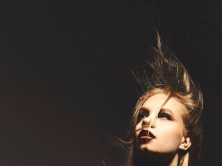 closeup webcam SofiFerran